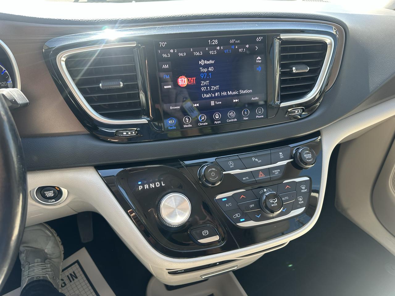 Chrysler Pacifica Touring L Plus FWD 2018