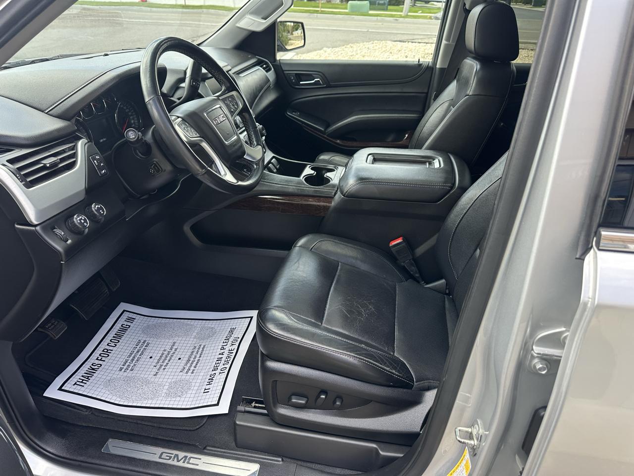 GMC Yukon XL 4WD 4dr SLT 2019