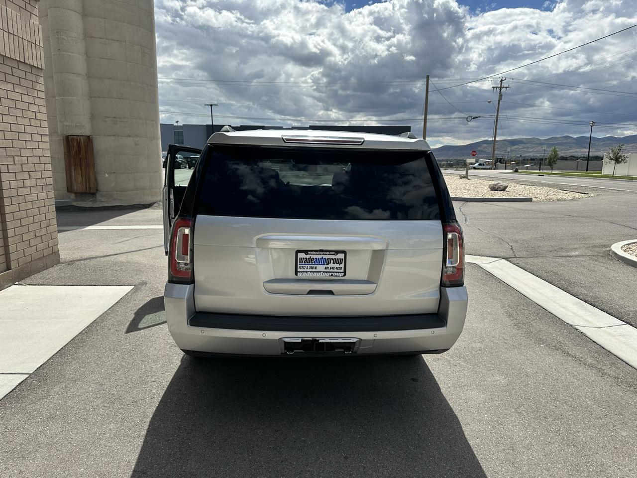 GMC Yukon XL 4WD 4dr SLT 2019