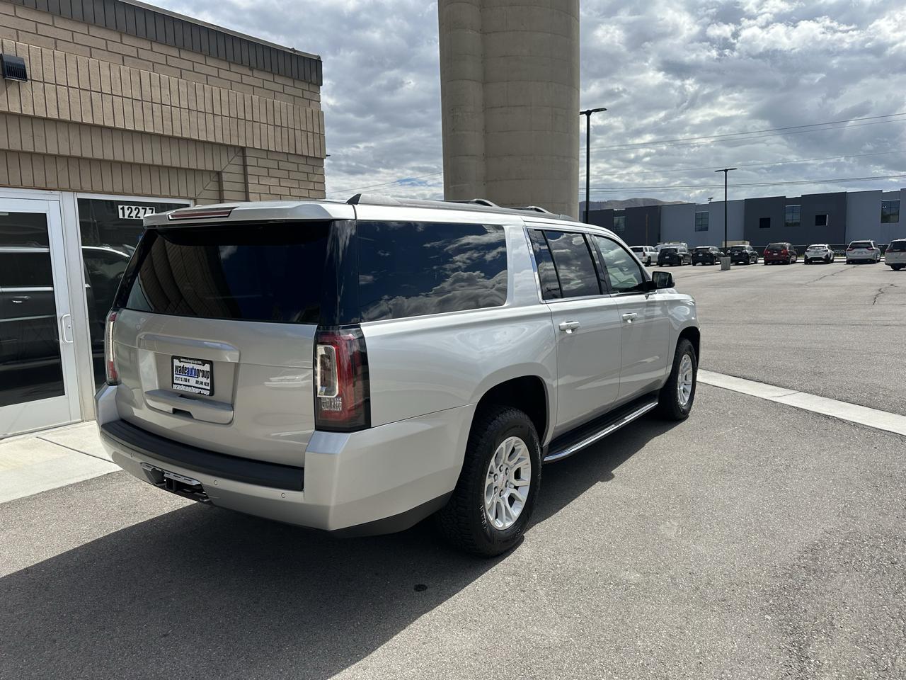 GMC Yukon XL 4WD 4dr SLT 2019