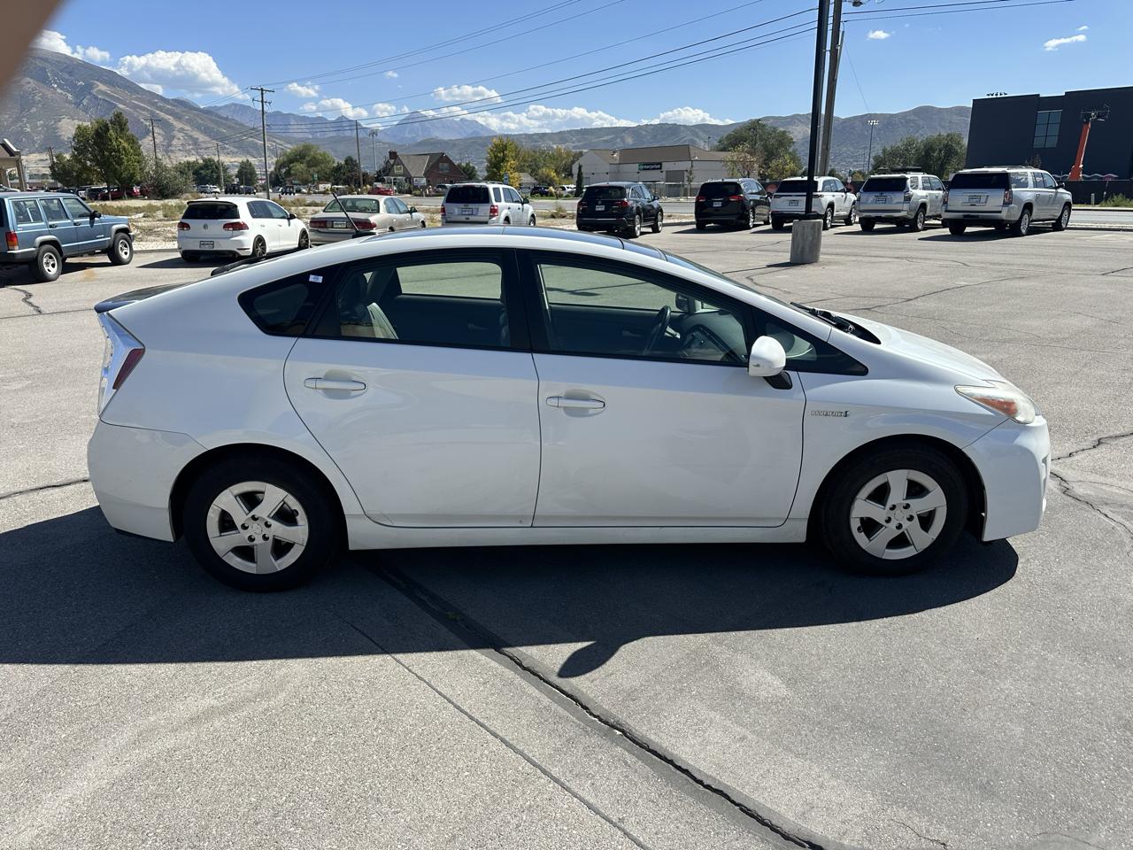 Toyota Prius 5dr HB IV (Natl) 2010