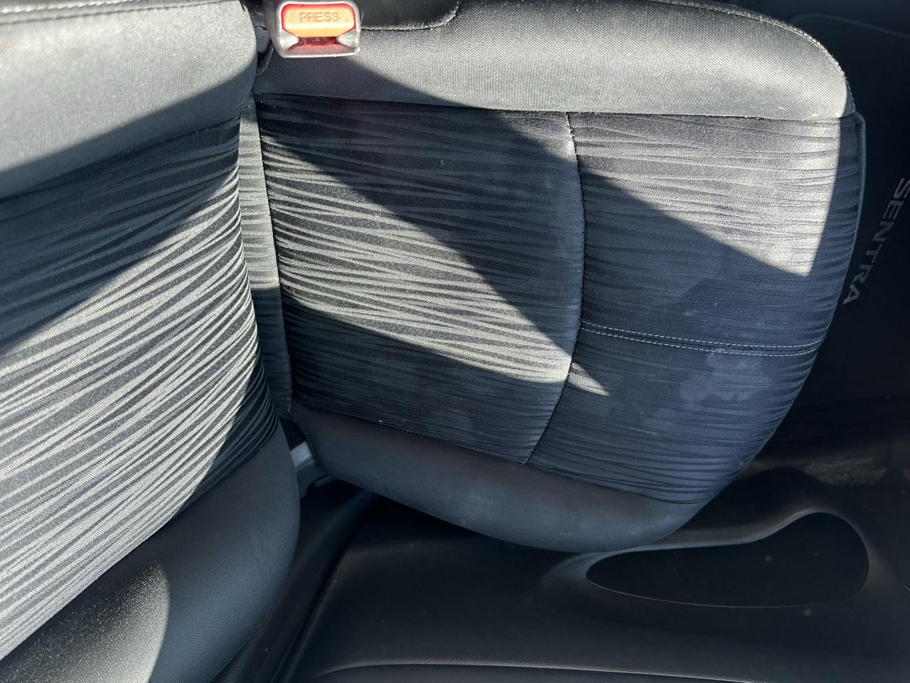 Nissan Sentra SV CVT 2017