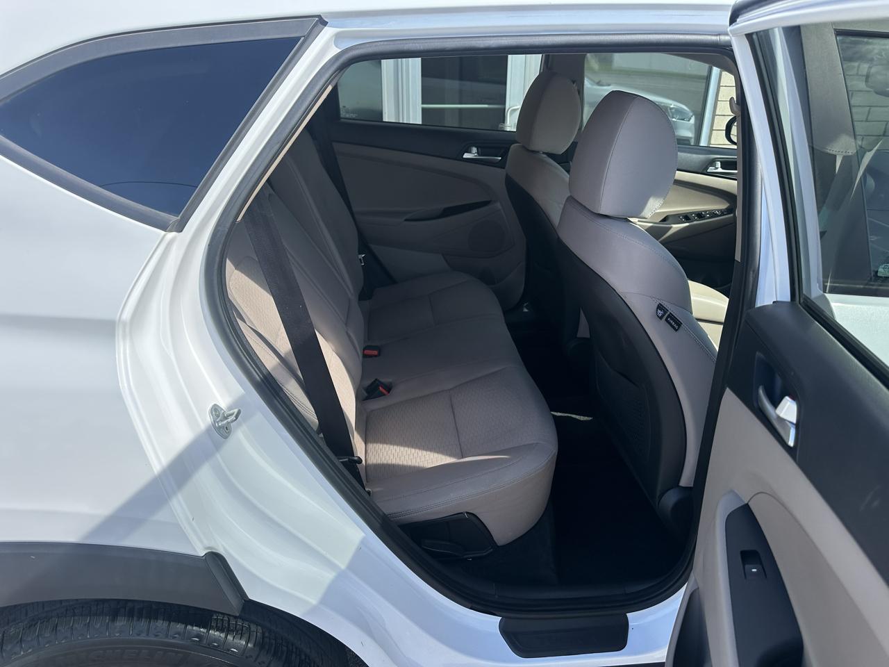 Hyundai Tucson SEL FWD 2021