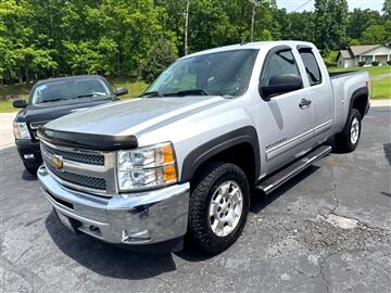 2013 Chevrolet Silverado 1500 4WD Ext Cab 143.5" LT