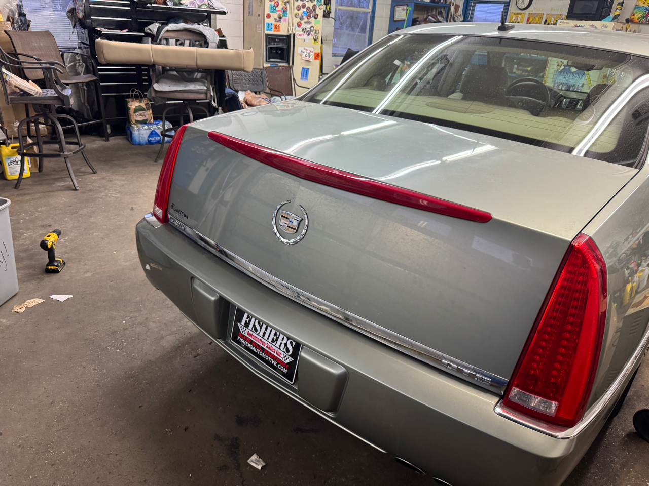 Cadillac DTS 4dr Sdn w/1SB 2006