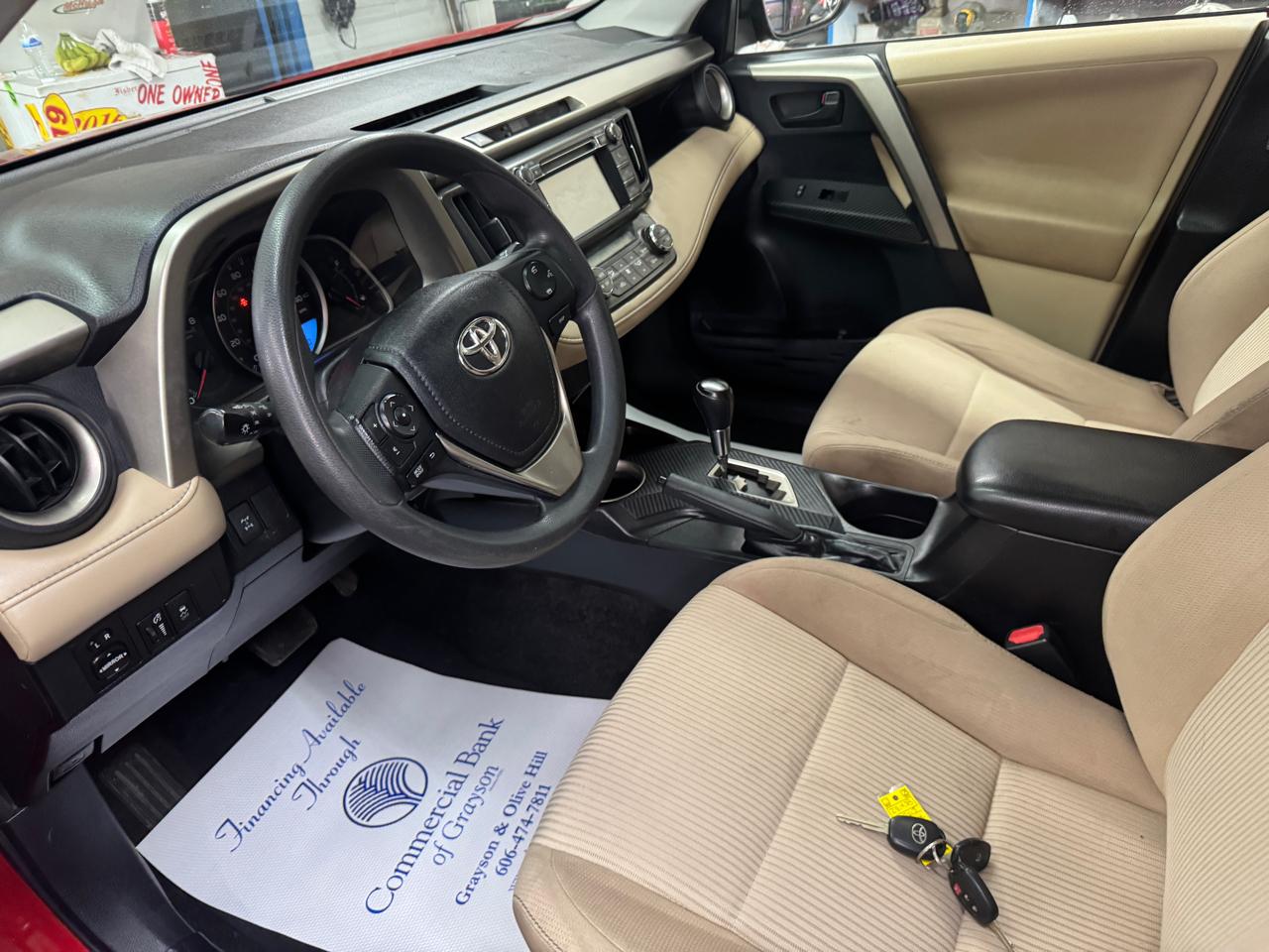 Toyota RAV4 AWD 4dr XLE (Natl) 2013