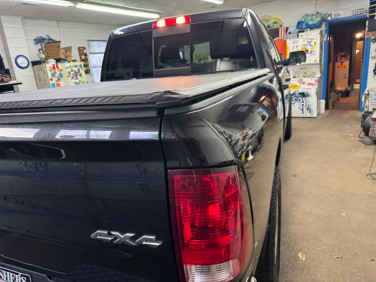 RAM 1500 4WD Crew Cab 140.5" Big Horn 2016