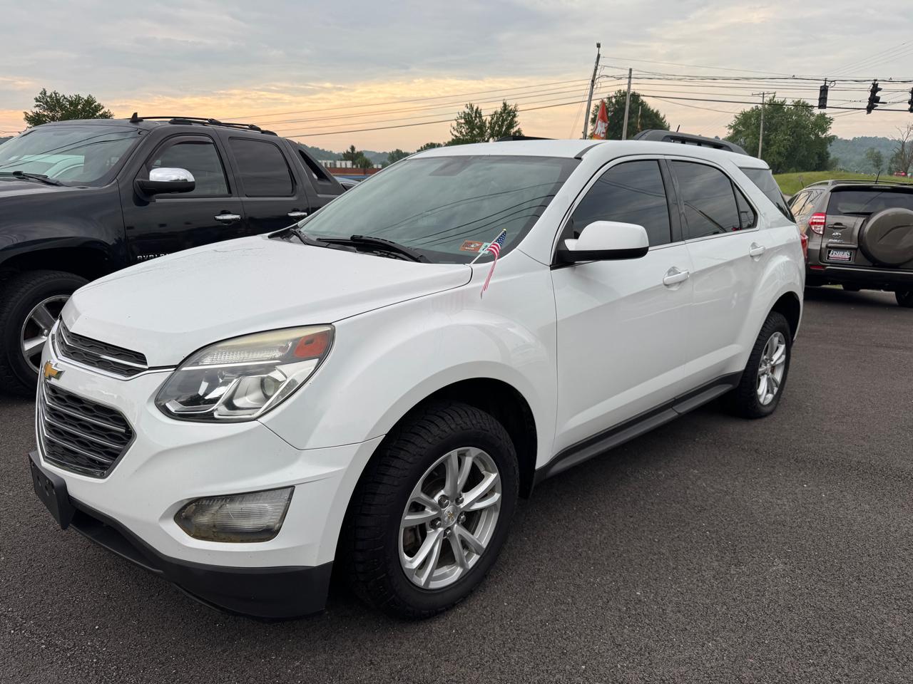 Chevrolet Equinox FWD 4dr LT w/1LT 2017