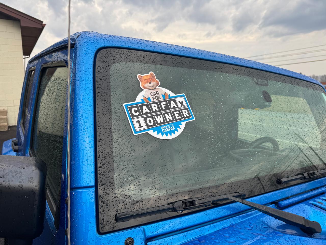 Jeep Wrangler Unlimited 4WD 4dr Sahara 2015