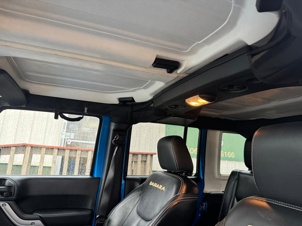 Jeep Wrangler Unlimited 4WD 4dr Sahara 2015