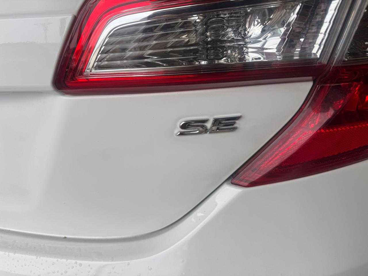 Toyota Camry 4dr Sdn I4 Auto SE Sport Limited Edition (Natl) 2012