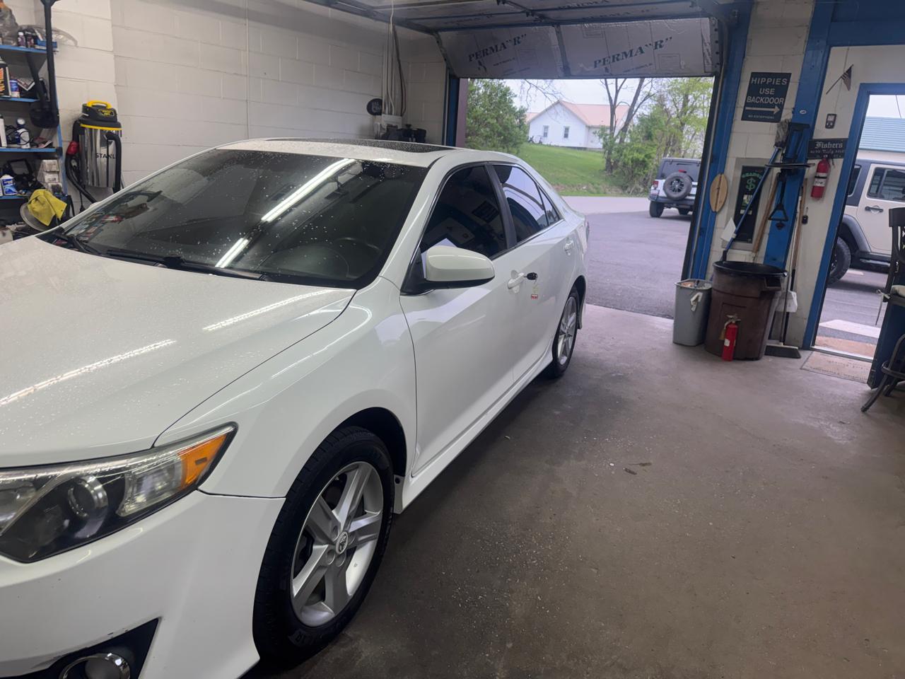 Toyota Camry 4dr Sdn I4 Auto SE Sport Limited Edition (Natl) 2012