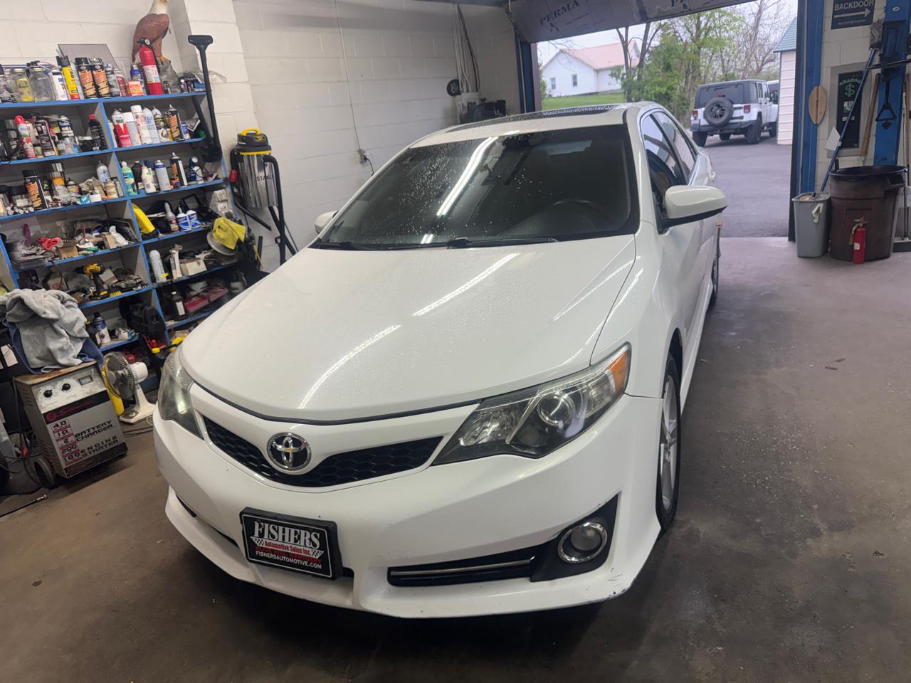 Toyota Camry 4dr Sdn I4 Auto SE Sport Limited Edition (Natl) 2012