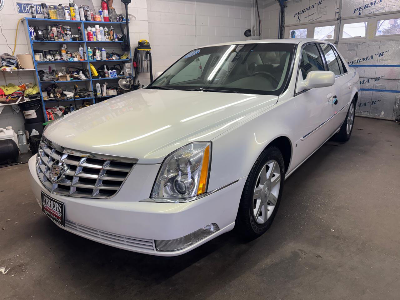 Cadillac DTS 4dr Sdn w/1SB 2006