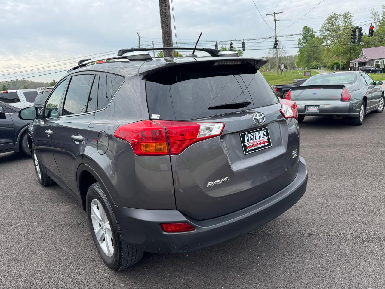 Toyota RAV4 AWD 4dr XLE (Natl) 2014