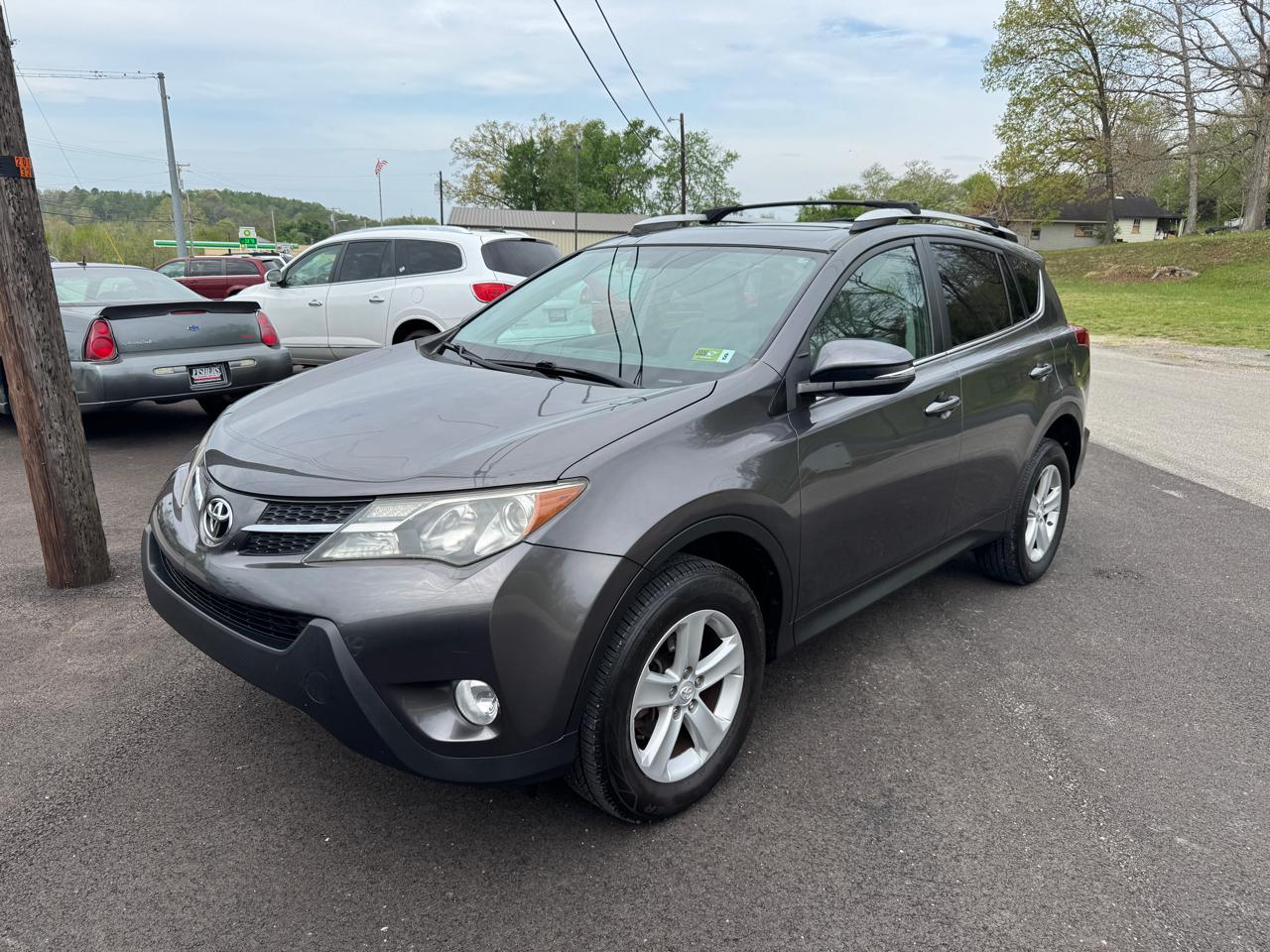 Toyota RAV4 AWD 4dr XLE (Natl) 2014