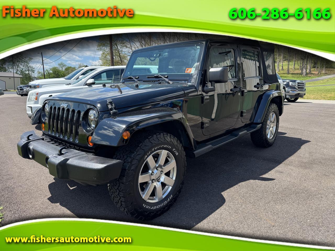 2013 Jeep Wrangler Unlimited 4WD 4dr Sahara