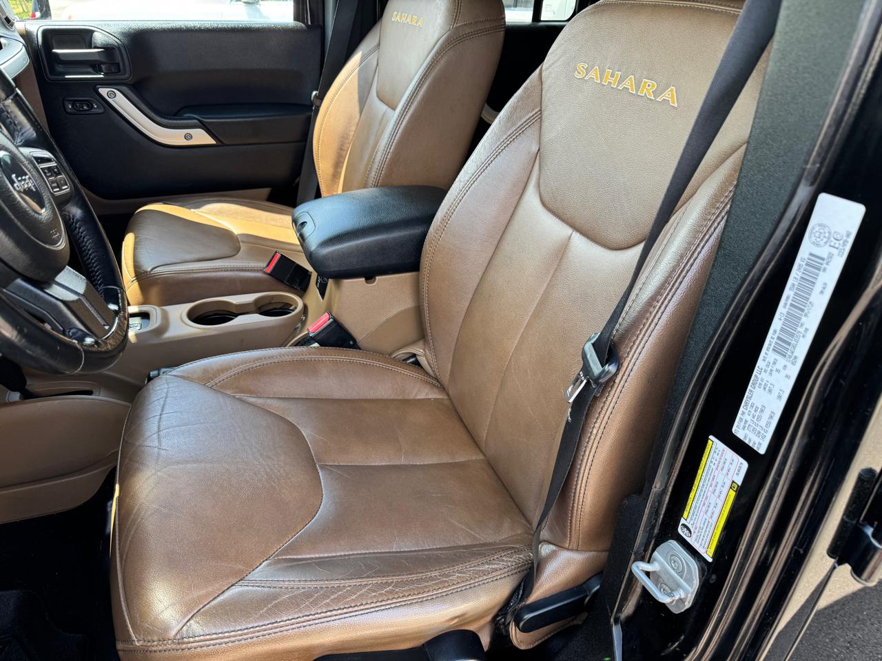 Jeep Wrangler Unlimited 4WD 4dr Sahara 2013