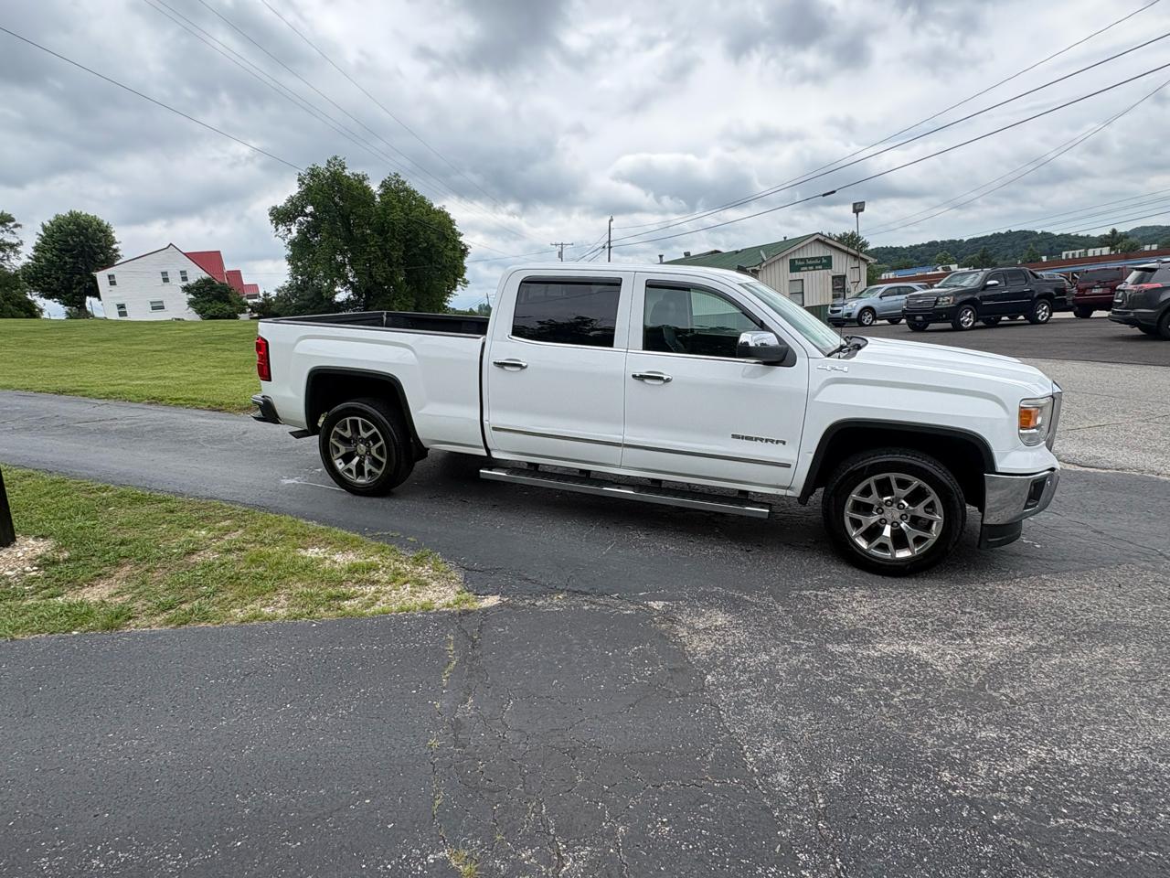 GMC Sierra 1500 4WD Crew Cab 153.0" SLT 2015