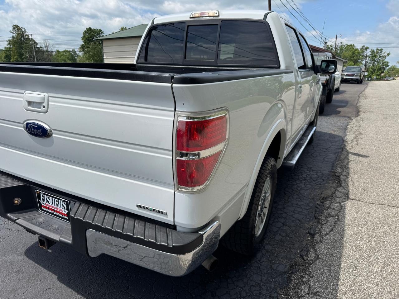 Ford F-150 4WD SuperCrew 145" Platinum 2011