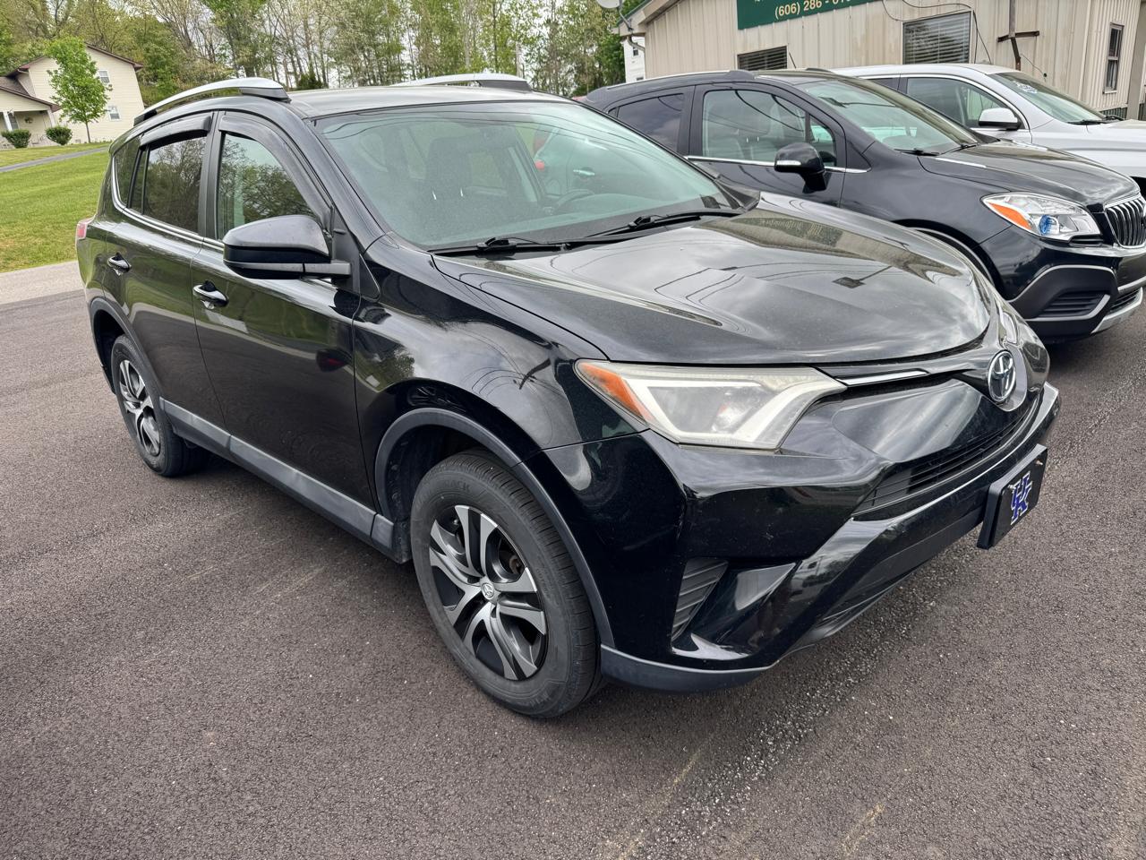 Toyota RAV4 AWD 4dr LE (Natl) 2016