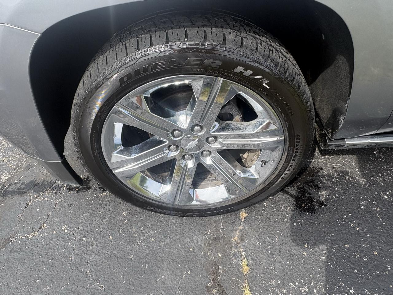 Chevrolet Suburban 4WD 4dr 1500 Premier 2018