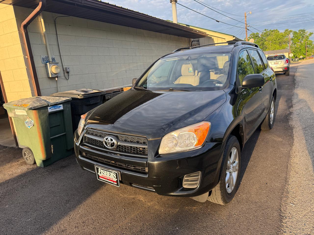 Toyota RAV4 4WD 4dr 4-cyl 4-Spd AT (Natl) 2011