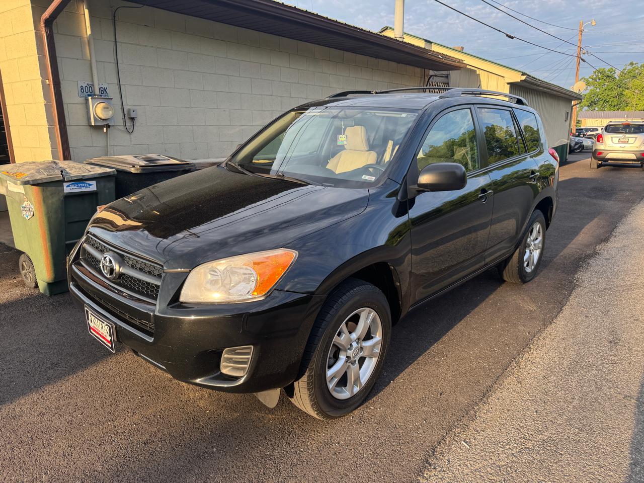 Toyota RAV4 4WD 4dr 4-cyl 4-Spd AT (Natl) 2011