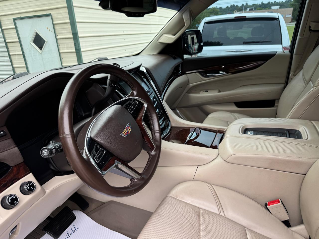 Cadillac Escalade 4WD 4dr Premium 2015