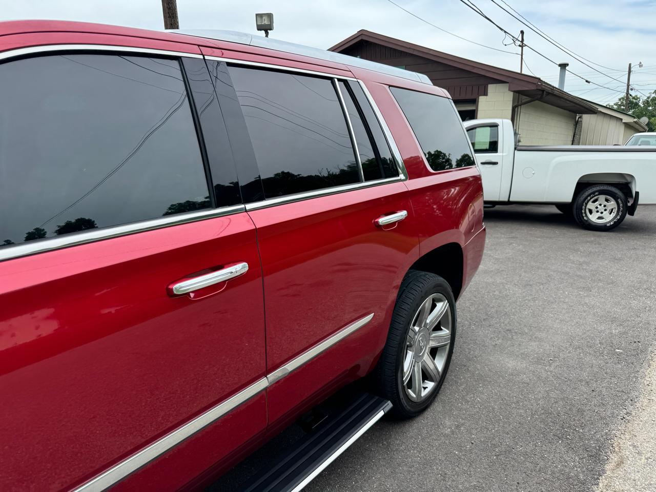 Cadillac Escalade 4WD 4dr Premium 2015