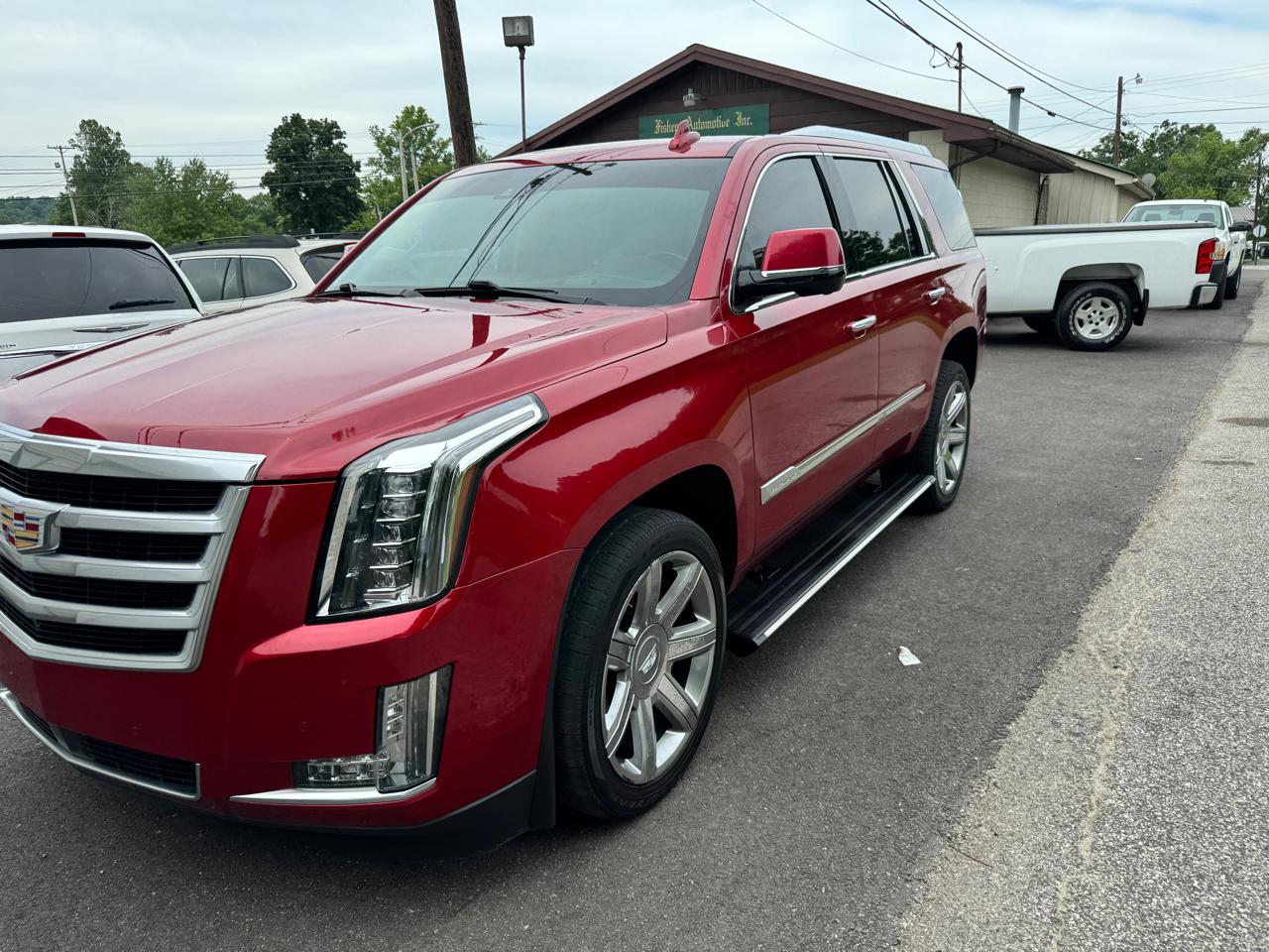 Cadillac Escalade 4WD 4dr Premium 2015