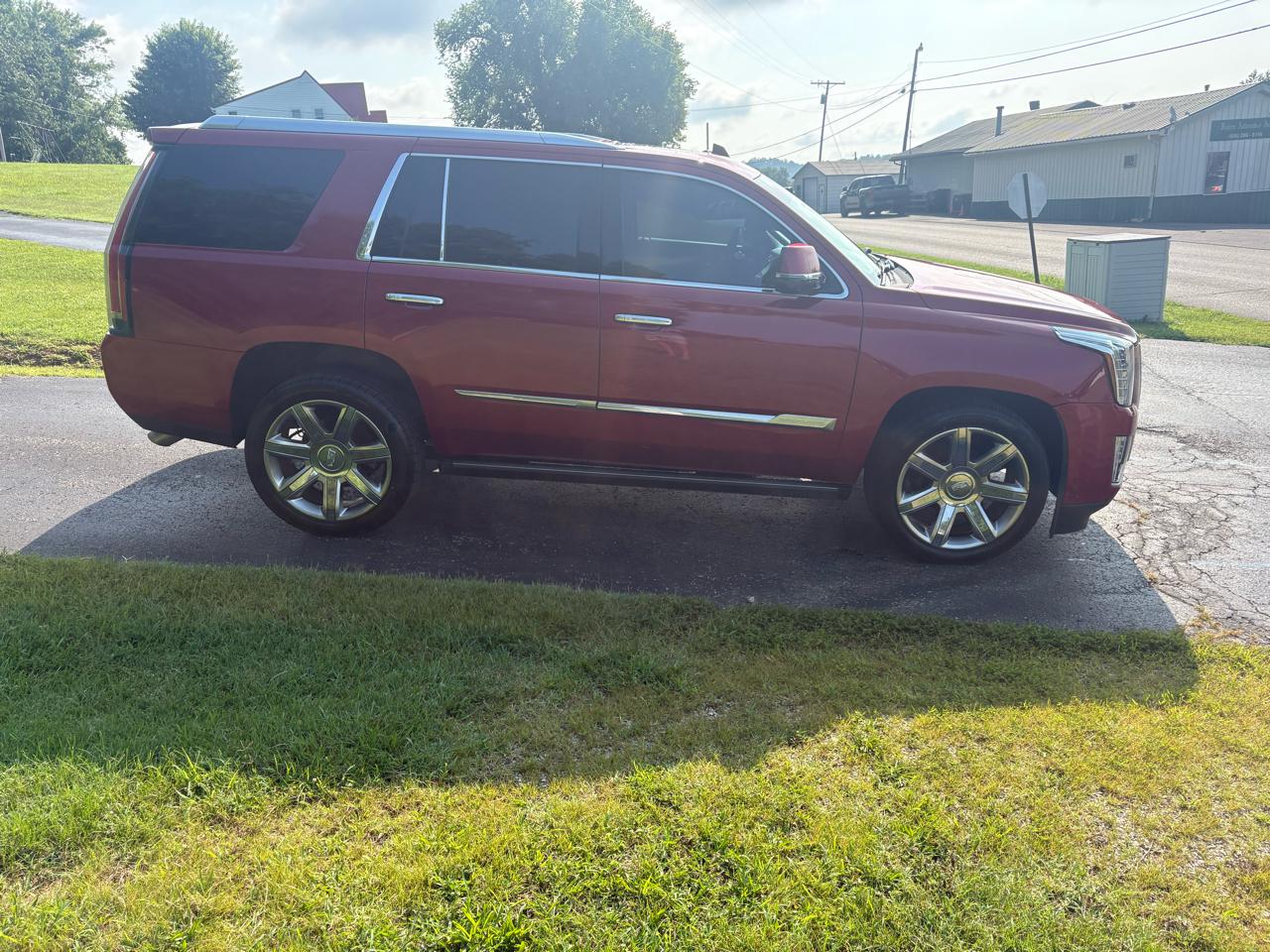 Cadillac Escalade 4WD 4dr Premium 2015