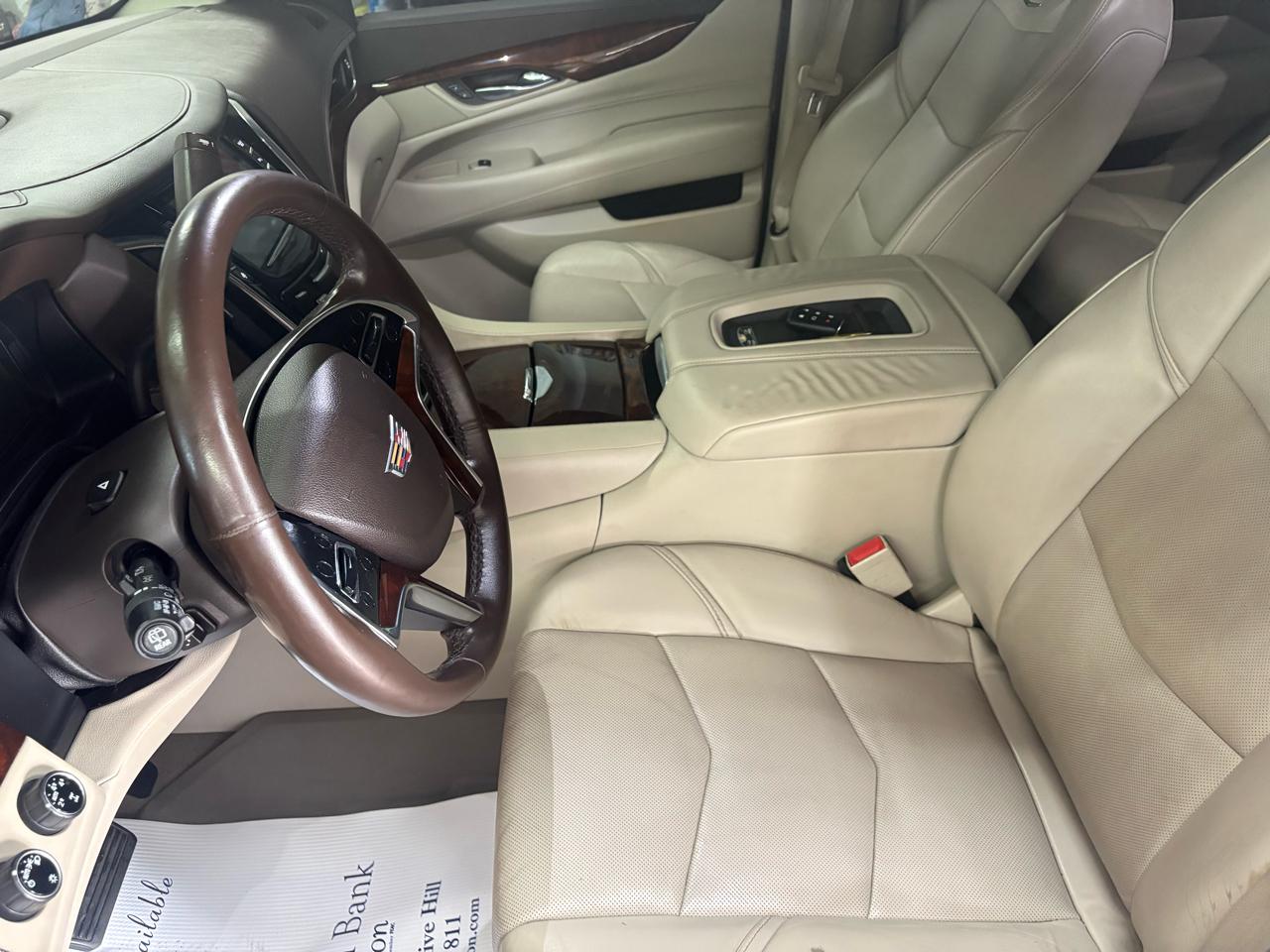 Cadillac Escalade 4WD 4dr Premium 2015