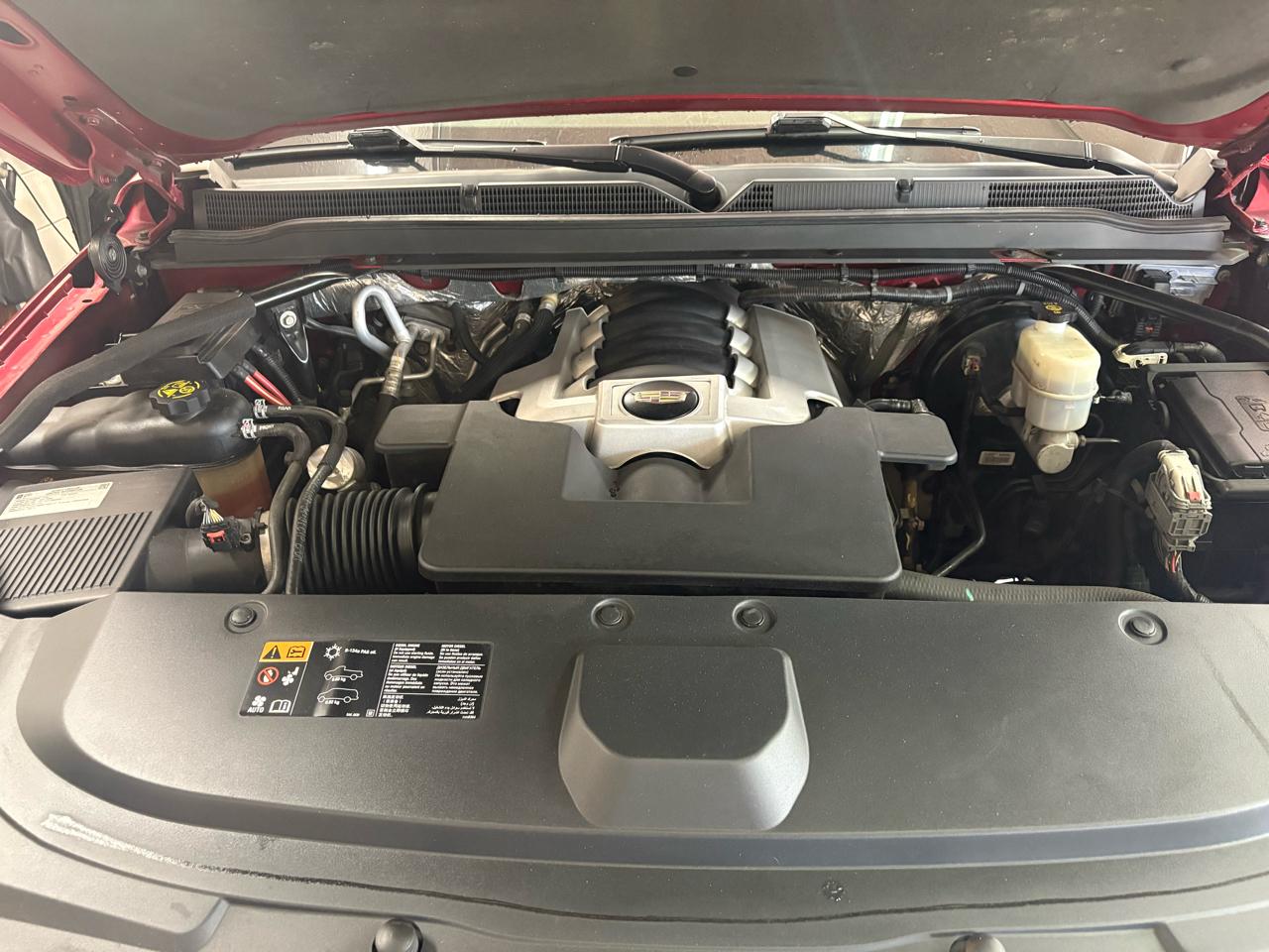 Cadillac Escalade 4WD 4dr Premium 2015