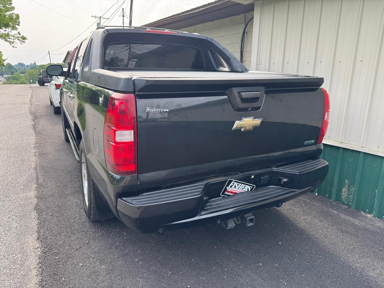 Chevrolet Avalanche 4WD Crew Cab LTZ 2010