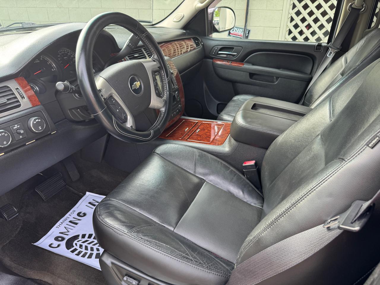 Chevrolet Avalanche 4WD Crew Cab LTZ 2010