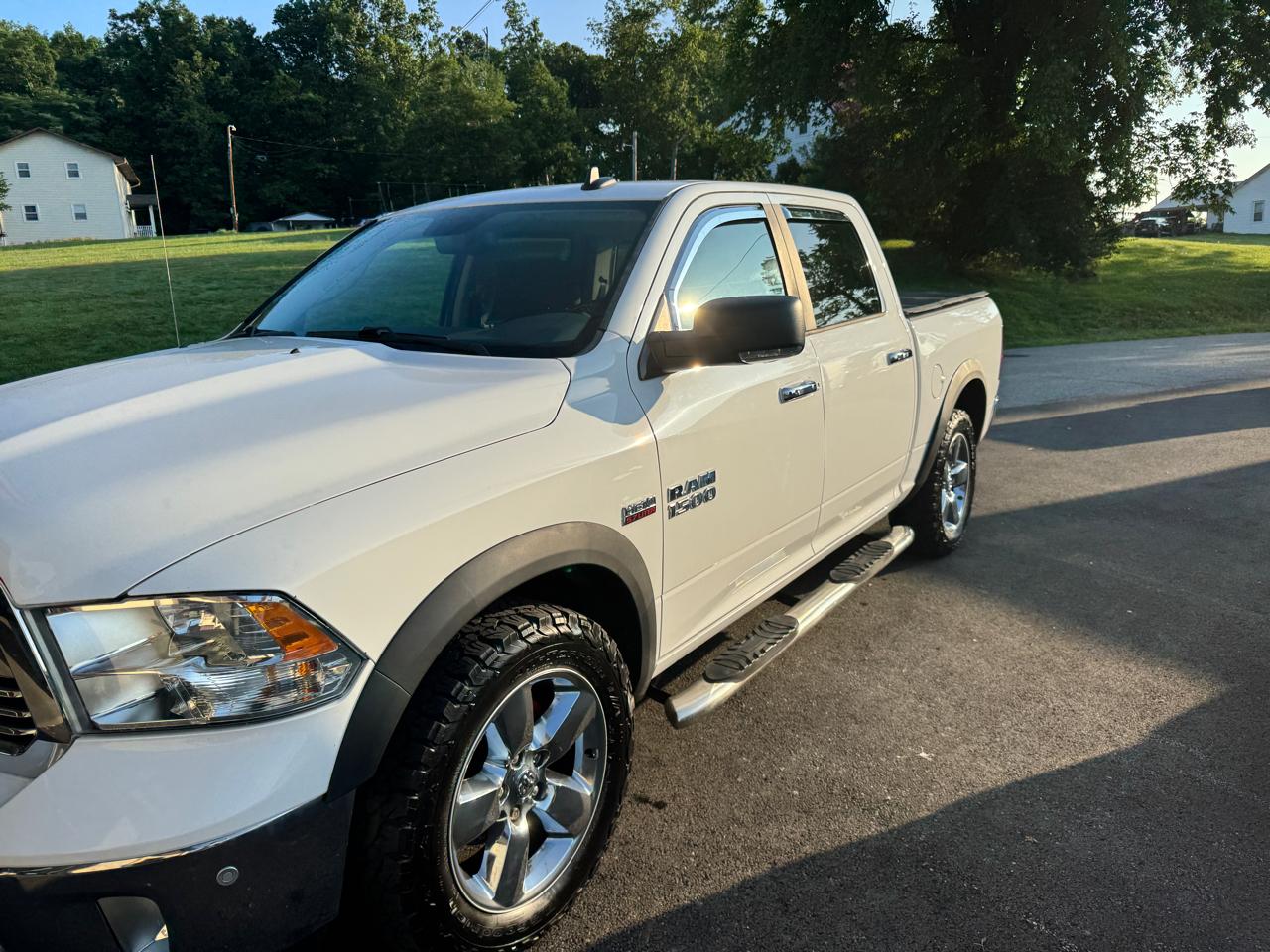 RAM 1500 4WD Crew Cab 140.5" Big Horn 2016