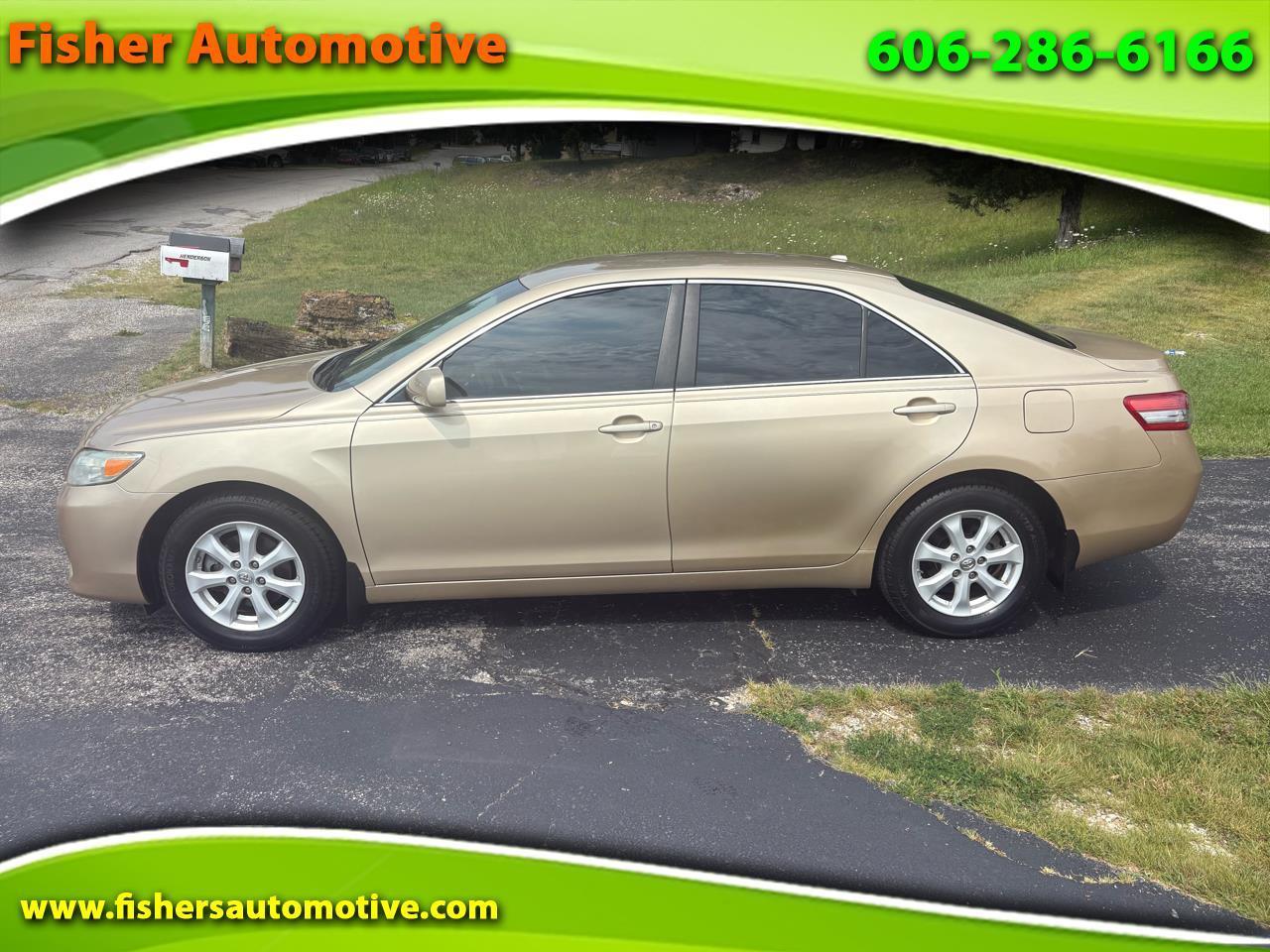 Toyota Camry 4dr Sdn I4 Man (Natl) 2010