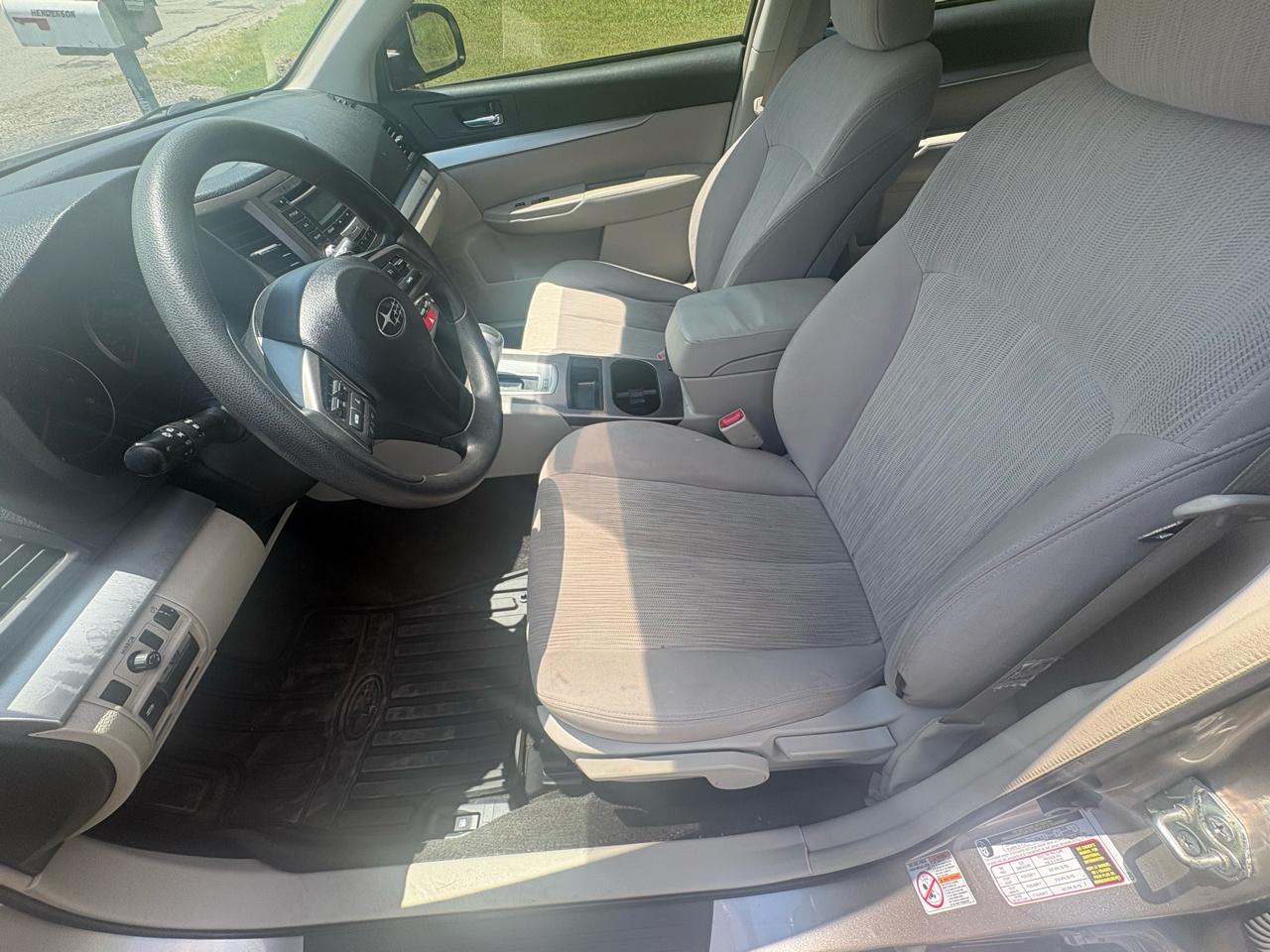 Subaru Outback 4dr Wgn H4 Auto 2.5i 2014