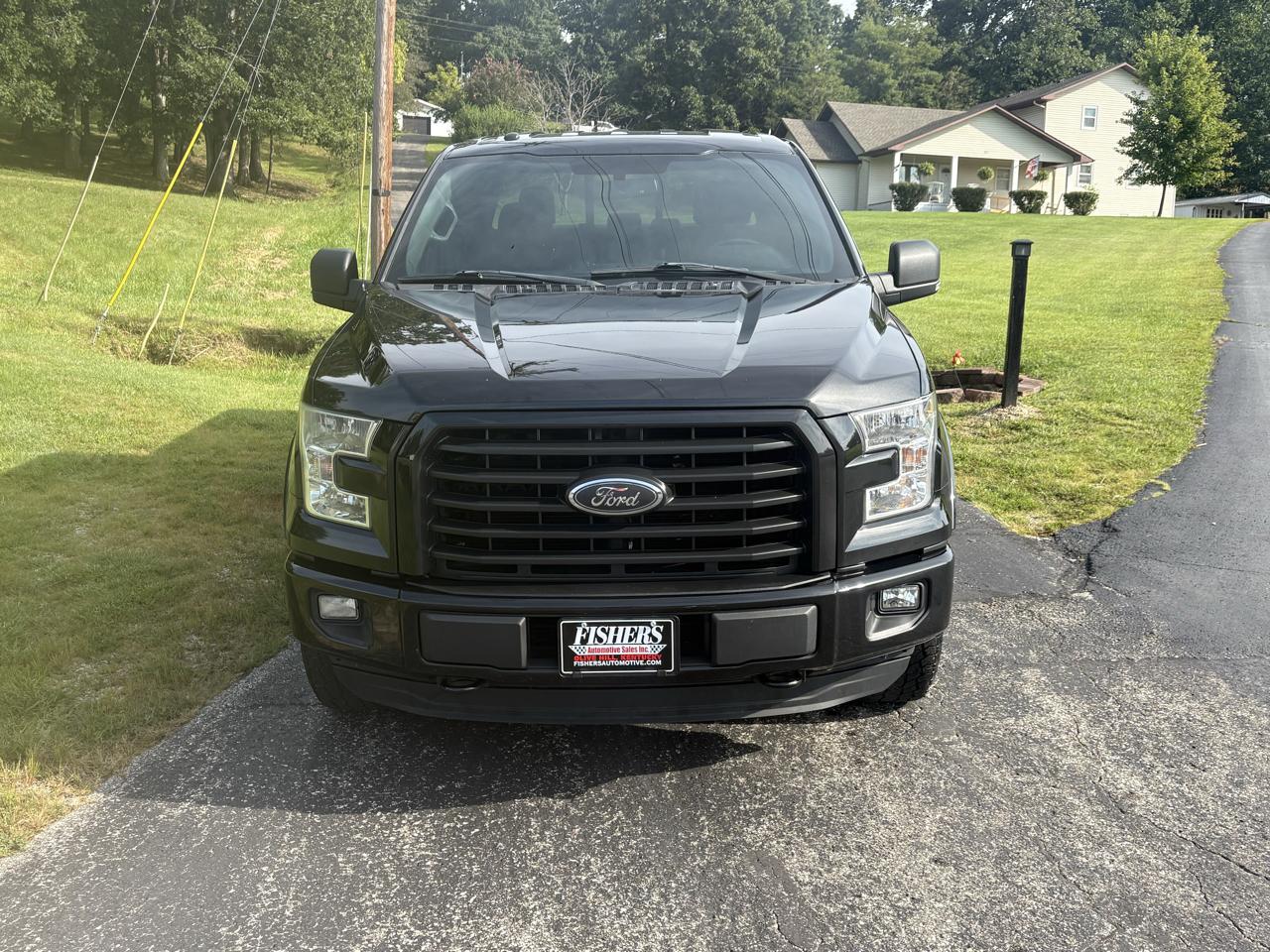 Ford F-150 4WD SuperCrew 145" XLT 2015