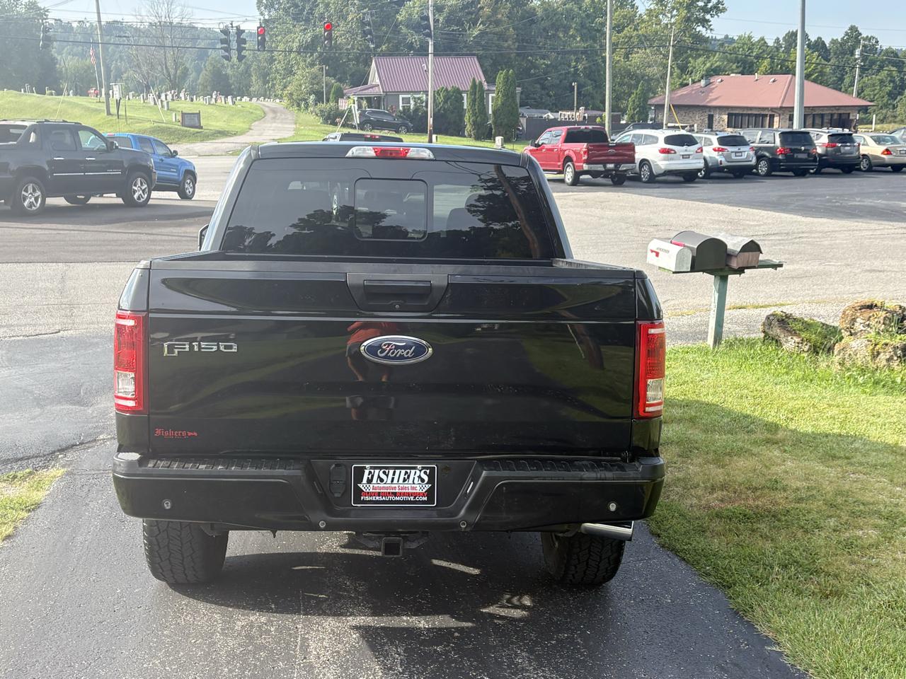 Ford F-150 4WD SuperCrew 145" XLT 2015