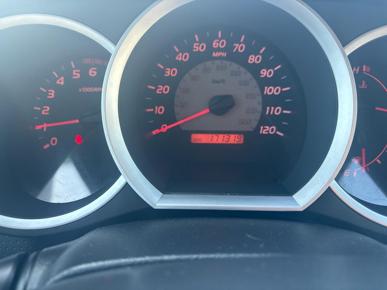 Toyota Tacoma 4WD Dbl V6 MT (Natl) 2008