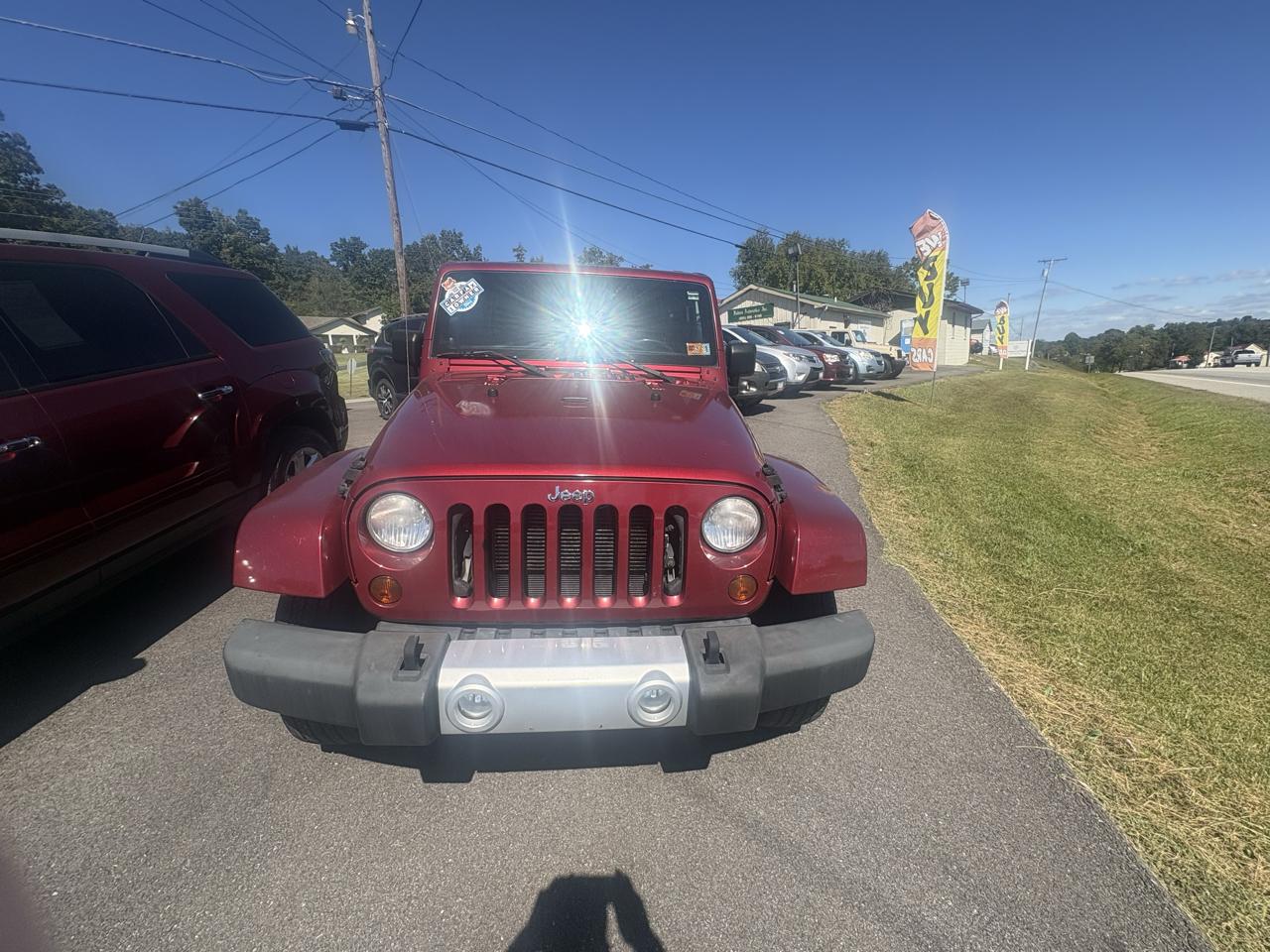 Jeep Wrangler 4WD 2dr Sahara 2012