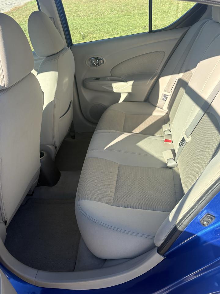 Nissan Versa 4dr Sdn CVT 1.6 S Plus 2016