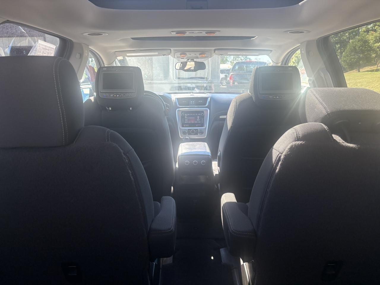 GMC Acadia AWD 4dr SLE w/SLE-2 2015