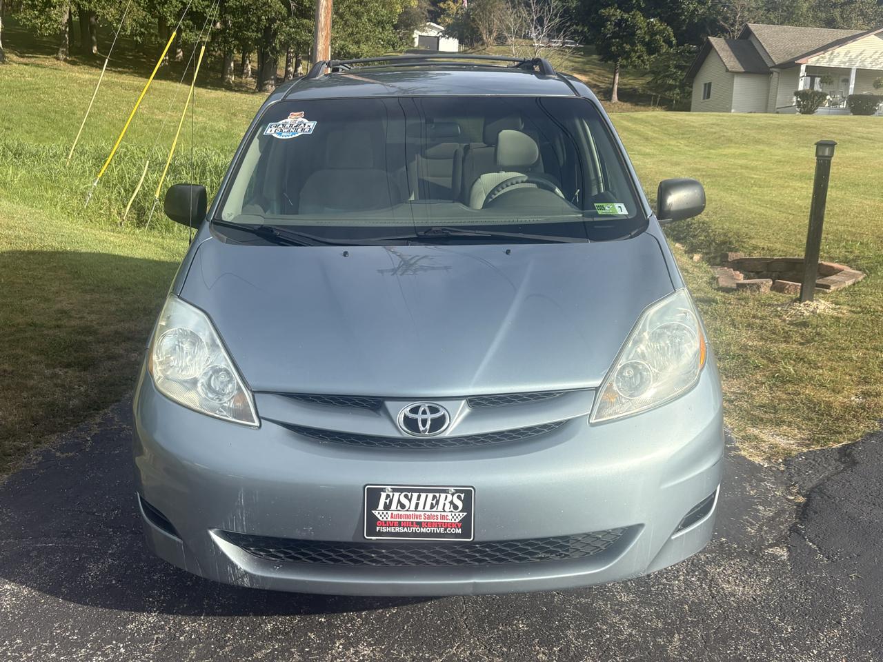 Toyota Sienna CE FWD 7-Passenger Seating 2006
