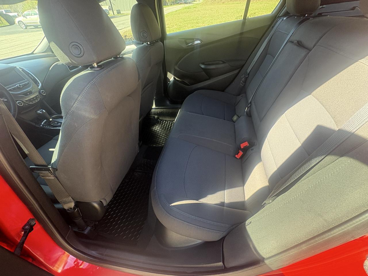 Chevrolet Cruze 4dr HB 1.4L LT w/1SD 2018