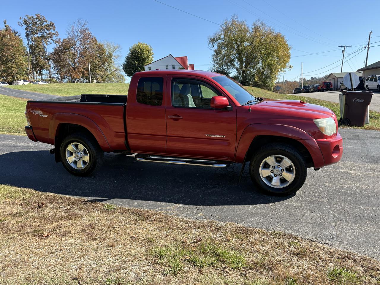 Toyota Tacoma 4WD Access V6 MT (Natl) 2010