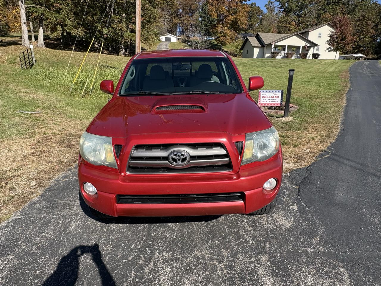Toyota Tacoma 4WD Access V6 MT (Natl) 2010