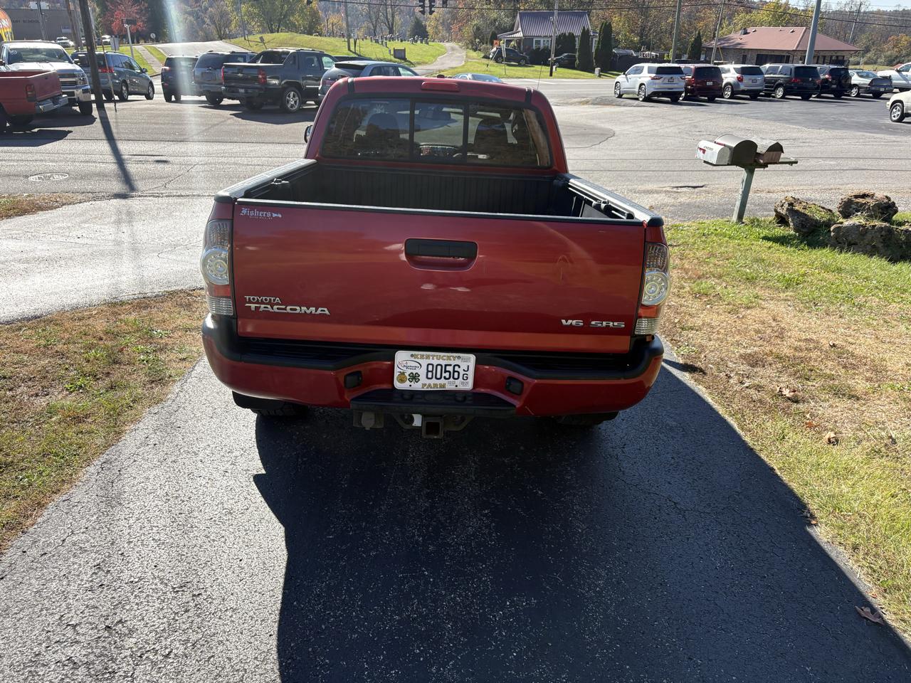 Toyota Tacoma 4WD Access V6 MT (Natl) 2010